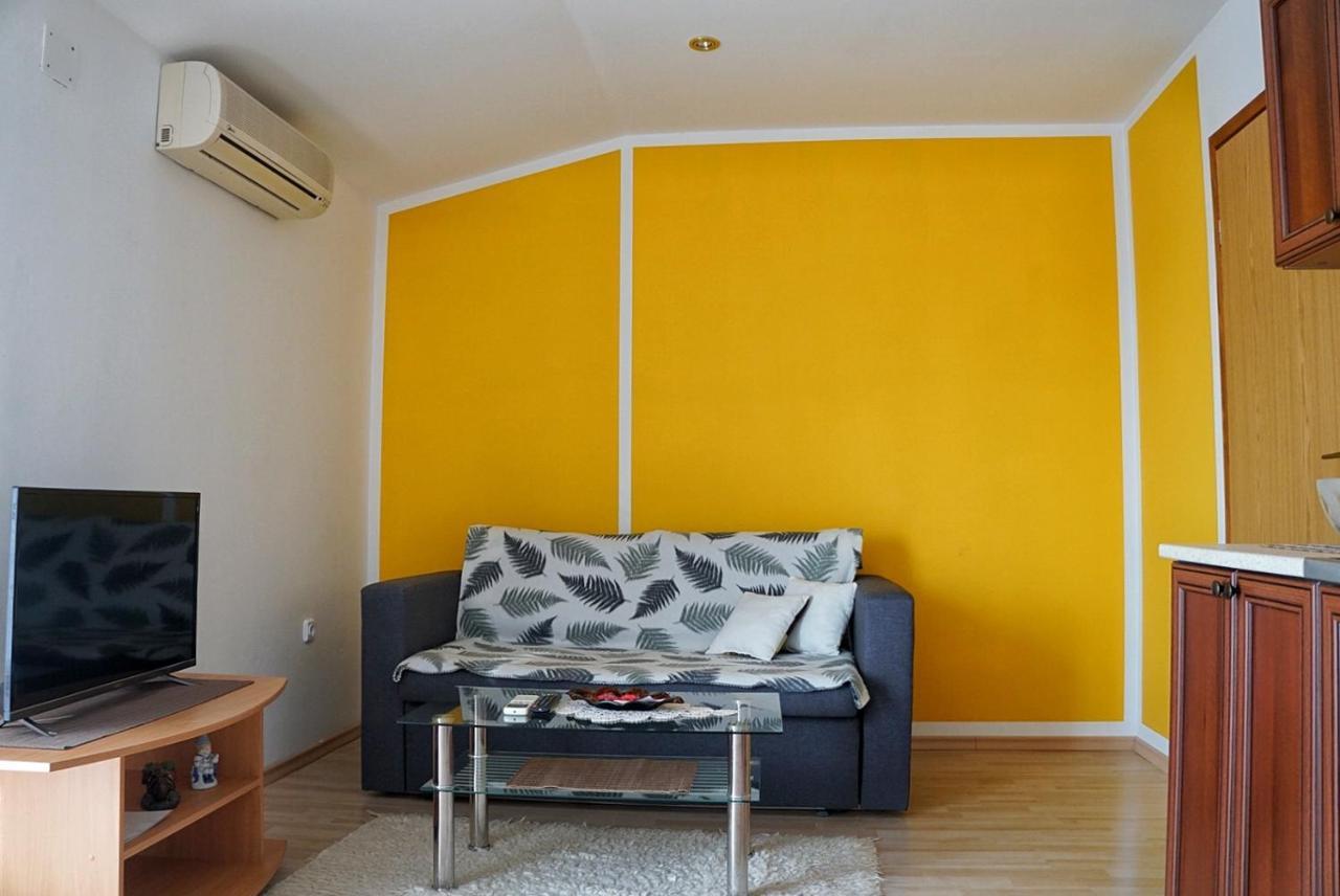Apartmani Vesna Zambratija  Exterior photo